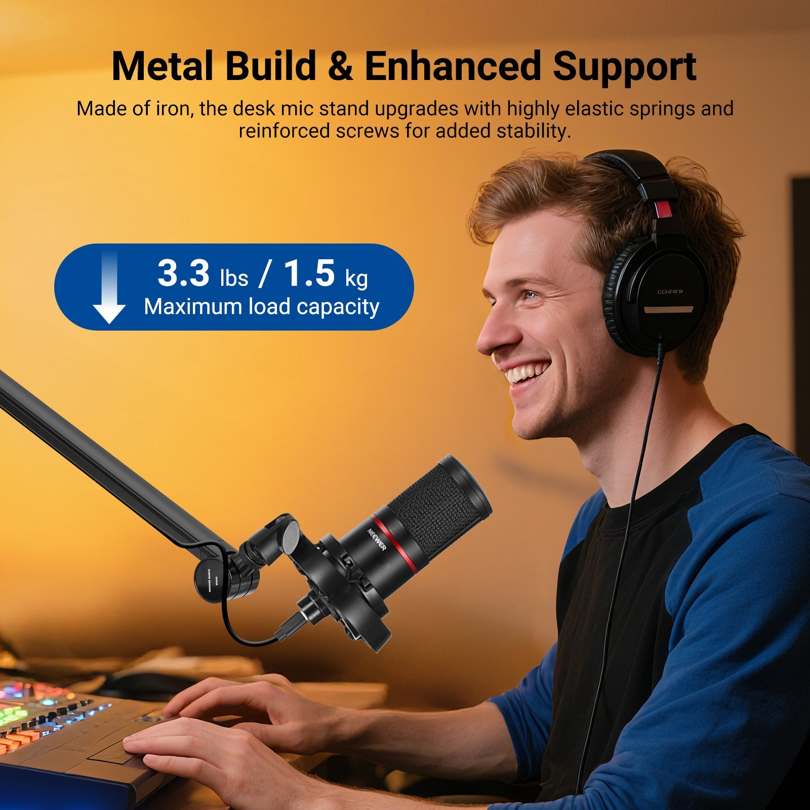 NEEWER BASICS MS050 Flexible Microphone Boom Arm is used by a streamer, keeping the mic steady during gaming or recording sessions.