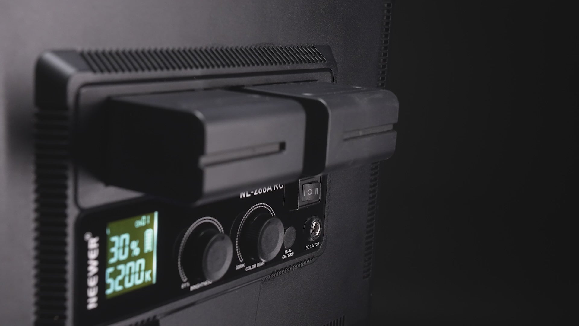 NEEWER 2 Pack NL-288ARC 45W Bi-Color LED Large Panel Light Kit